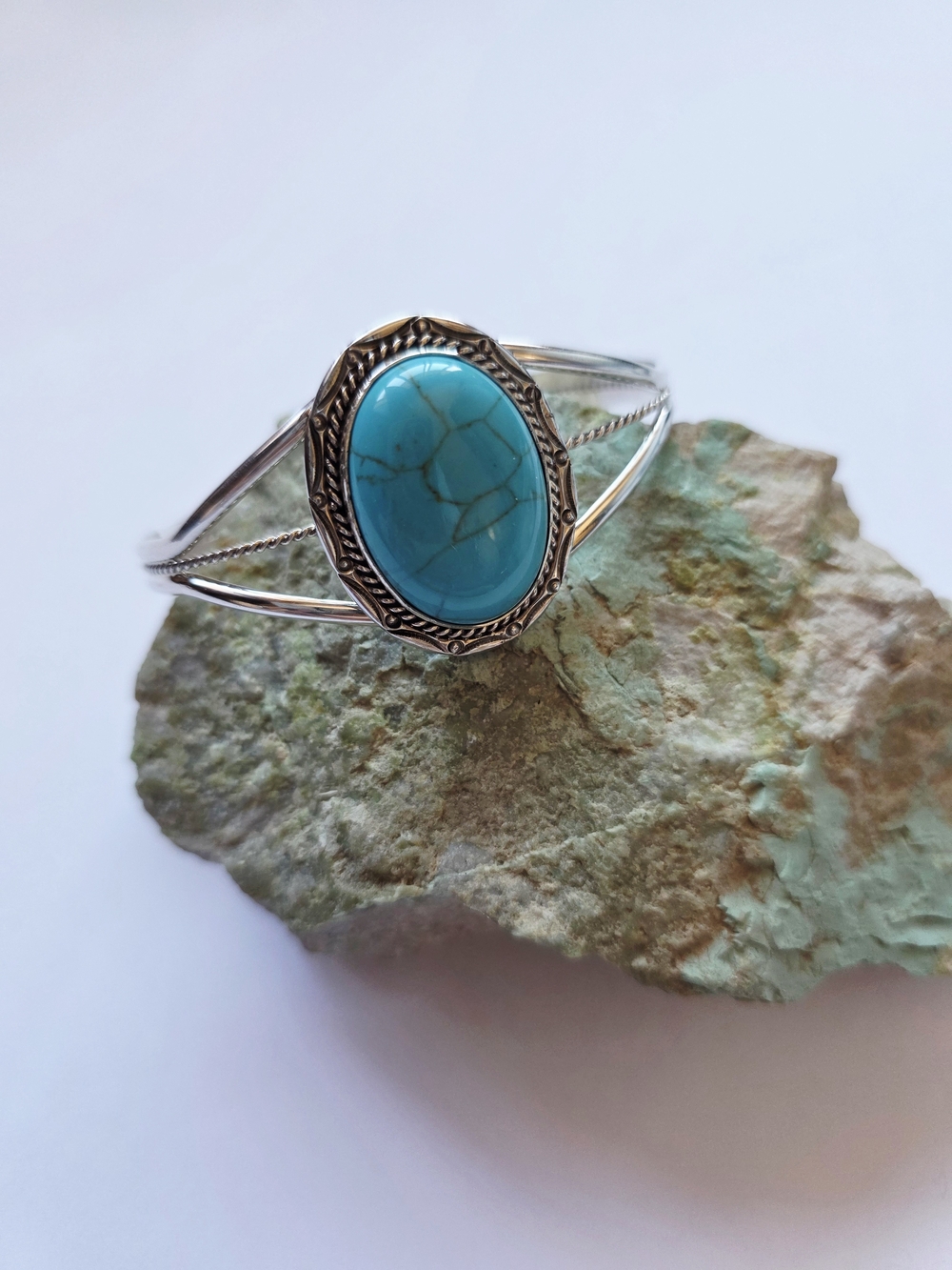 Turquoise Oval Stone Sterling Silver Cuff Bracelet Native American Handmade